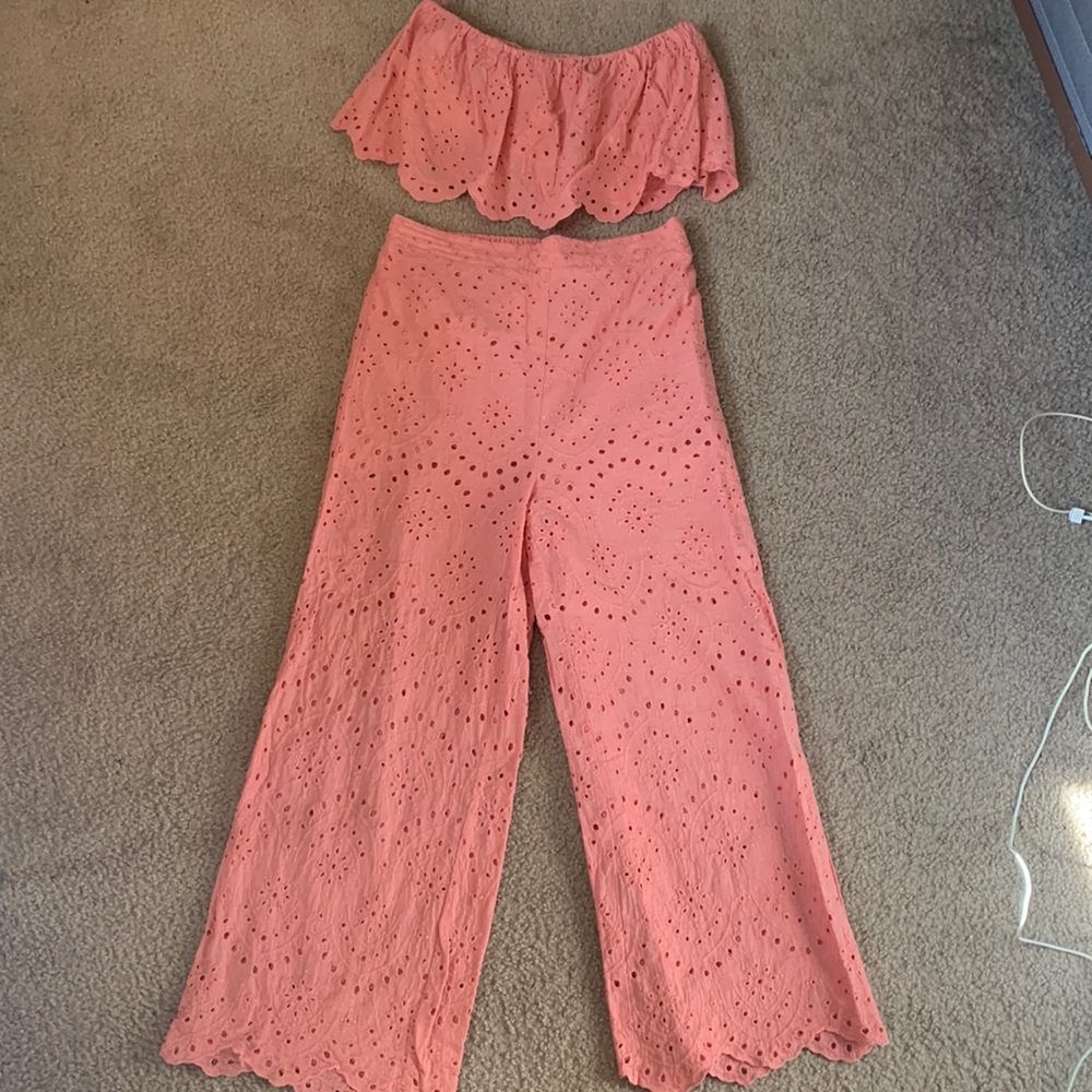 Eyelet two piece set